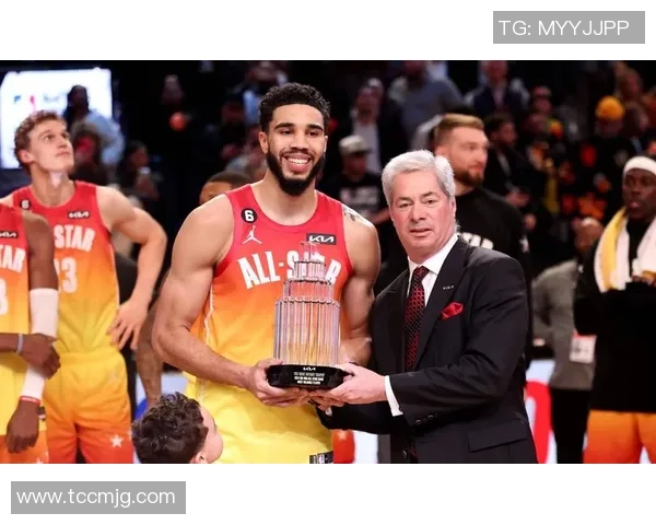 劳里马尔卡宁的崛起之路：从芬兰篮球新星到NBA全明星的传奇旅程